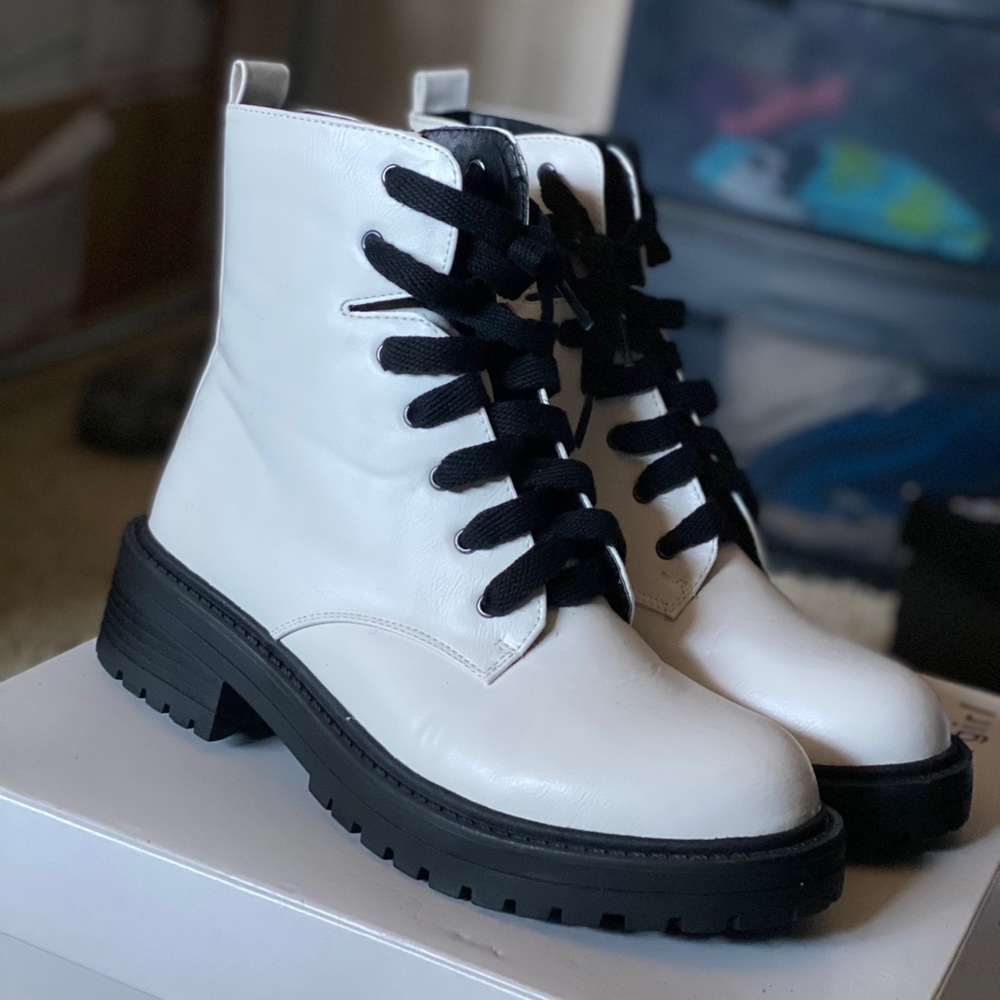 Madden Girl Kurrt Combat Boots